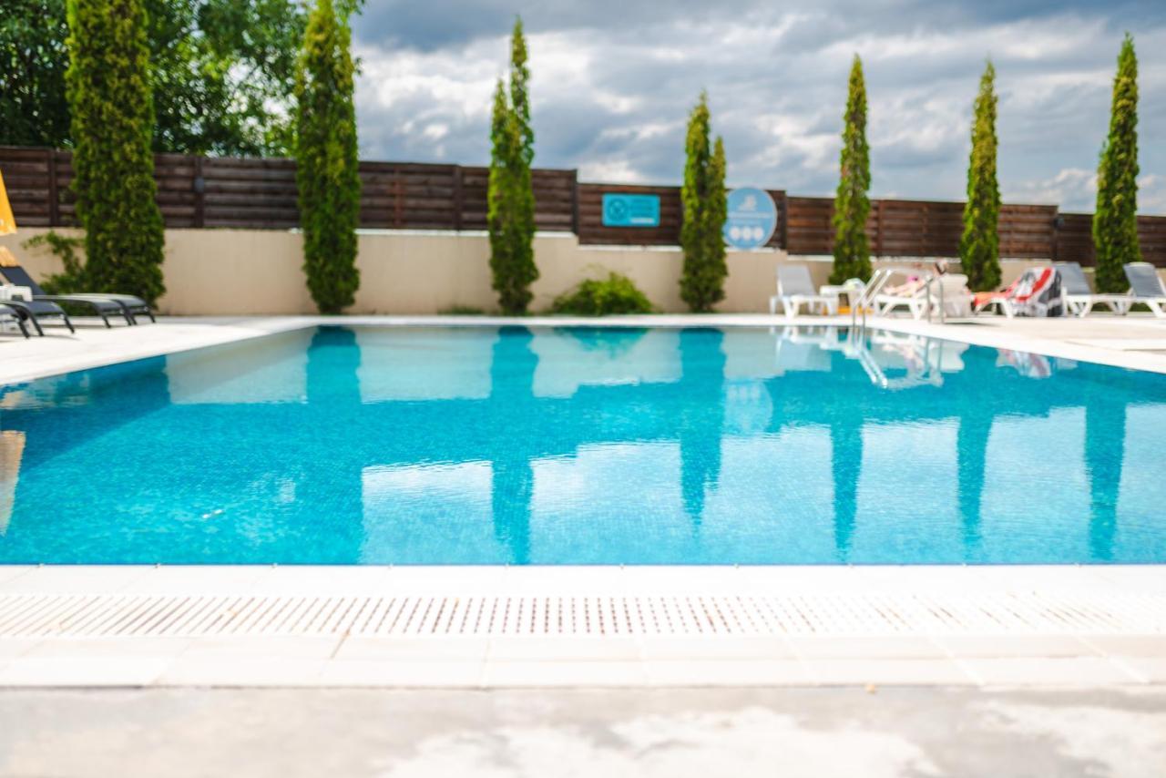 La Mesteceni & Loc Cu Stari De Bine, Spa Adult Only Sălicea Zewnętrze zdjęcie